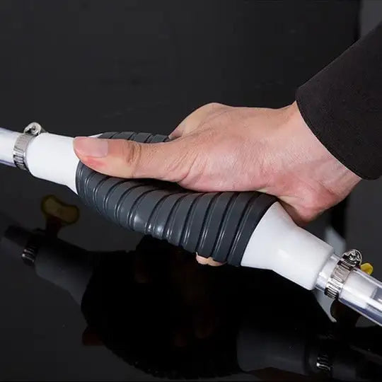 Multifunctional liquid vacuum cleaner